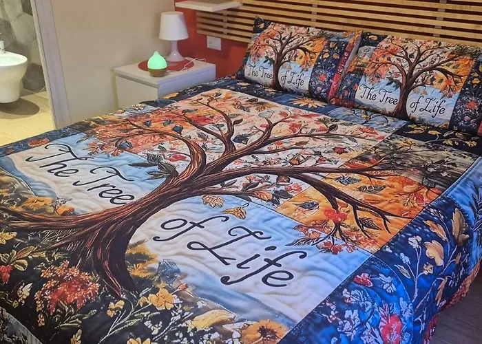 Lady D Bed & Breakfast