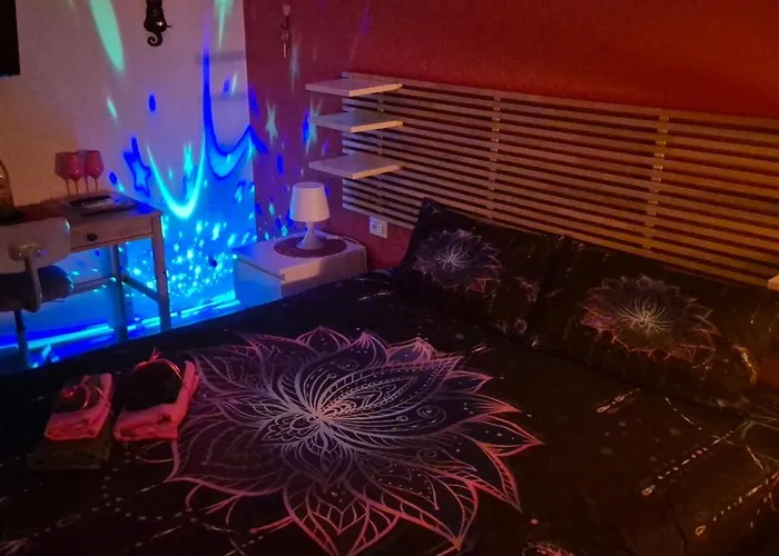 ベッド・アンド・ブレックファスト Lady D 5*