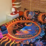 ベッド・アンド・ブレックファスト Lady D 5*
