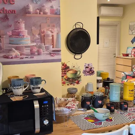 Bed & Breakfast Lady D 5*